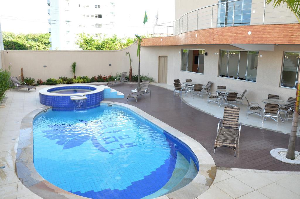 Lotus Hotel - A 6 Km Do Santuario De Aparecida-Sp Guaratinguetá Dış mekan fotoğraf