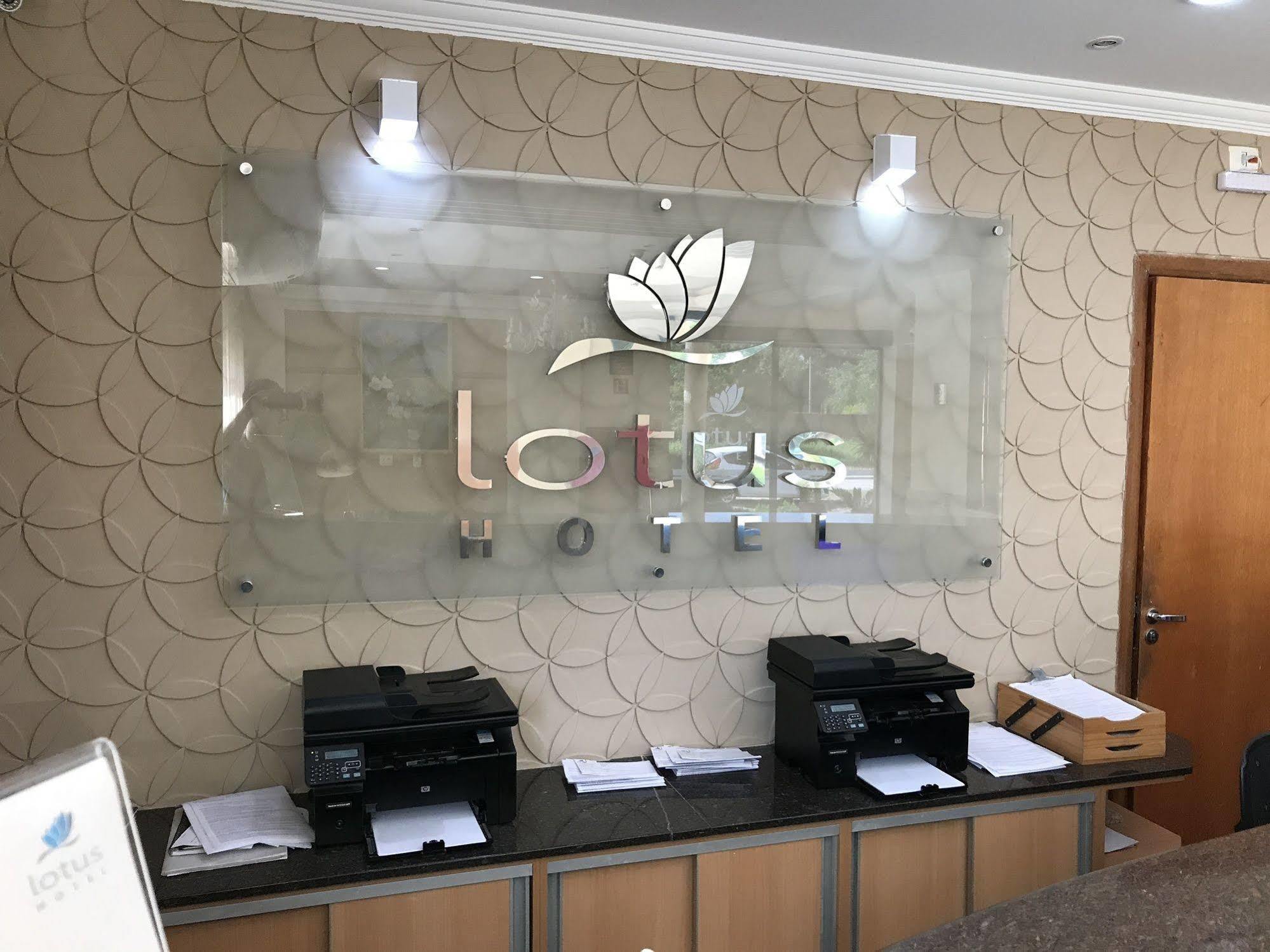 Lotus Hotel - A 6 Km Do Santuario De Aparecida-Sp Guaratinguetá Dış mekan fotoğraf
